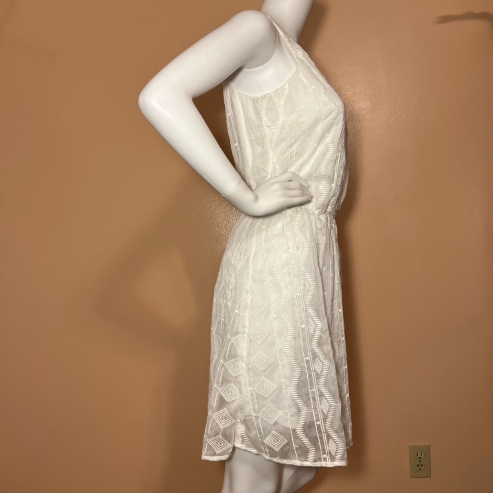 GAP Knee Length Sheer w/ Lining Geometric Pattern Dress - Picture 3 of 11